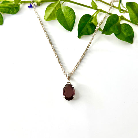 Oval Garnet Pendant