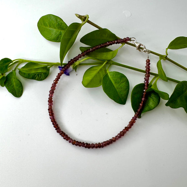 Garnet Fine Beaded Bracelet