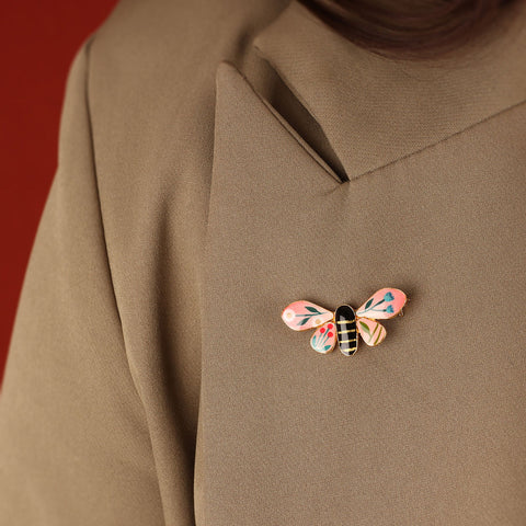 Taratata Beautiful Bee Brooch - La Vie En Rose